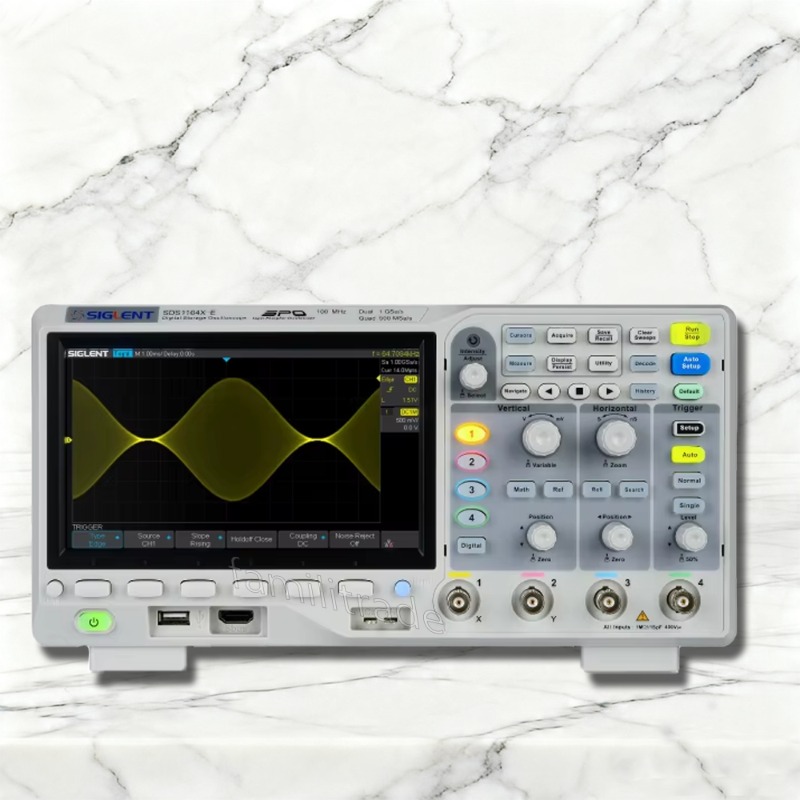 Digital Storage Oscilloscope 100Mhz 4Ch - 1PC SIGLENT SDS1104X-E 100MHz 4CH Digital